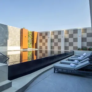 Gran Expo Guadalajara By Hnf ***** Zapopan